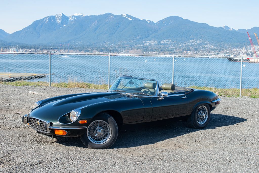 1974 Jaguar E-Type opalescent green front passenger